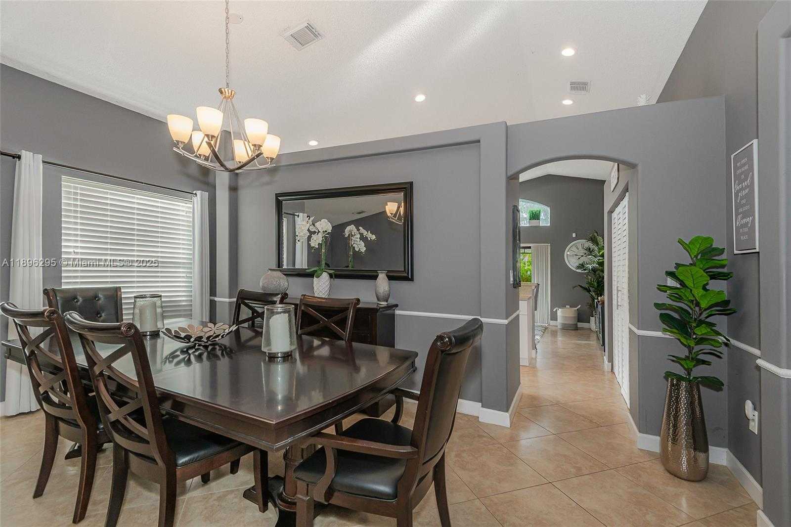 Small Image of 19190 NORTH WEST 24TH PL, Pembroke Pines Number 7