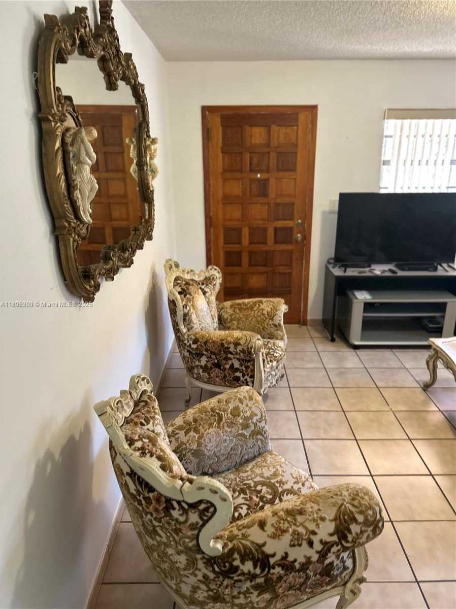 Small Image of 665 EAST 31ST ST, Hialeah Number 12