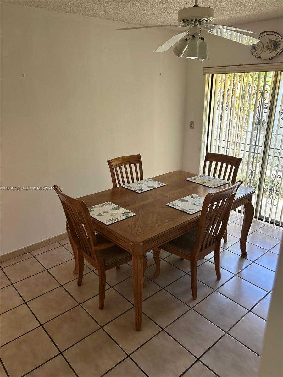 Small Image of 665 EAST 31ST ST, Hialeah Number 27