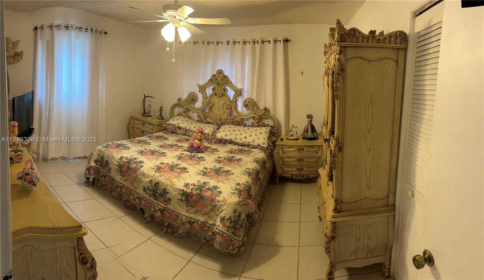 Small Image of 665 EAST 31ST ST, Hialeah Number 48
