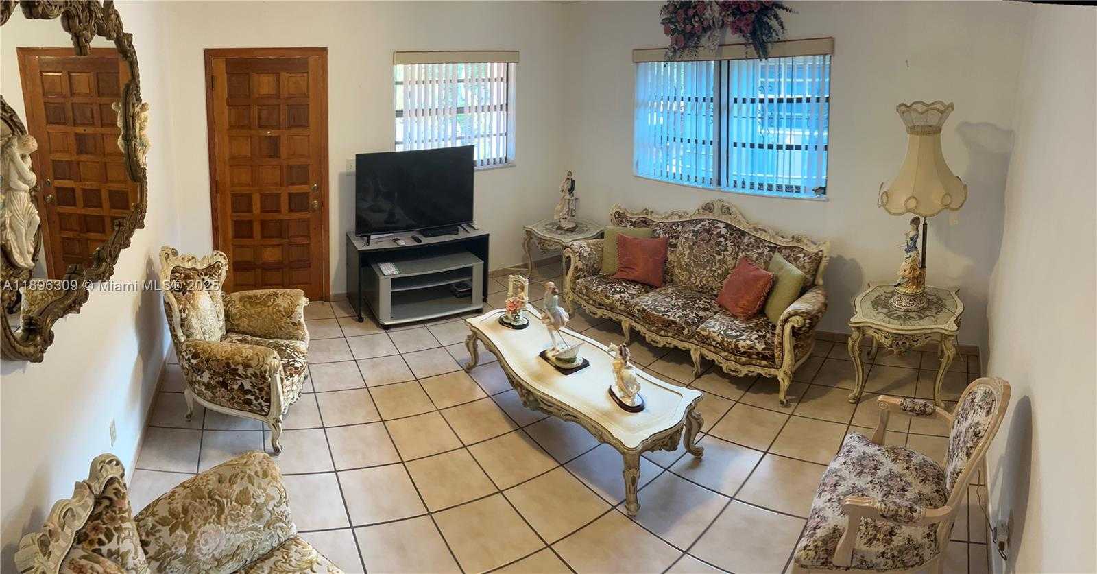 Small Image of 665 EAST 31ST ST, Hialeah Number 8
