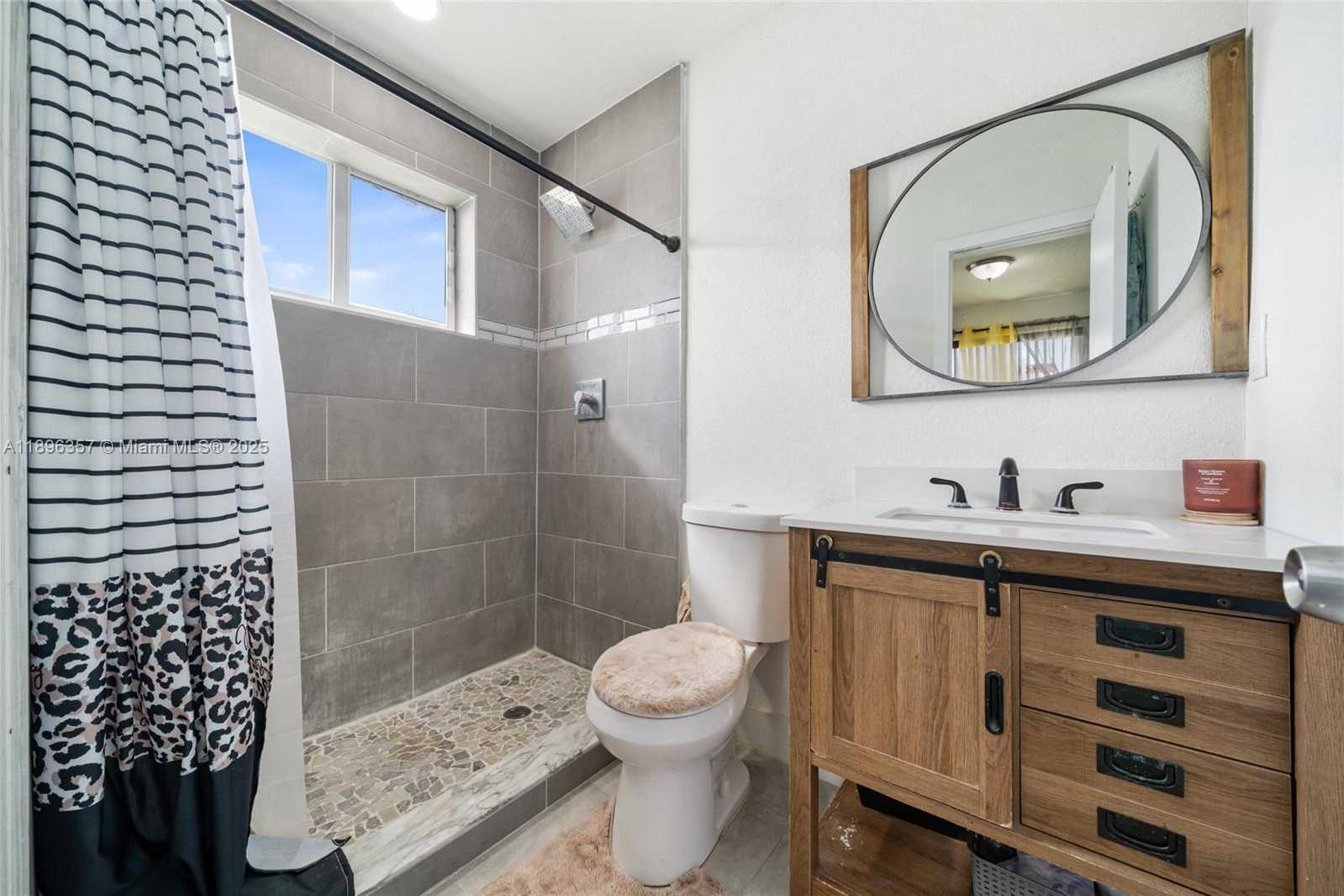 Small Image of 2100 NORTH WEST 154TH ST, Miami Gardens Number 14