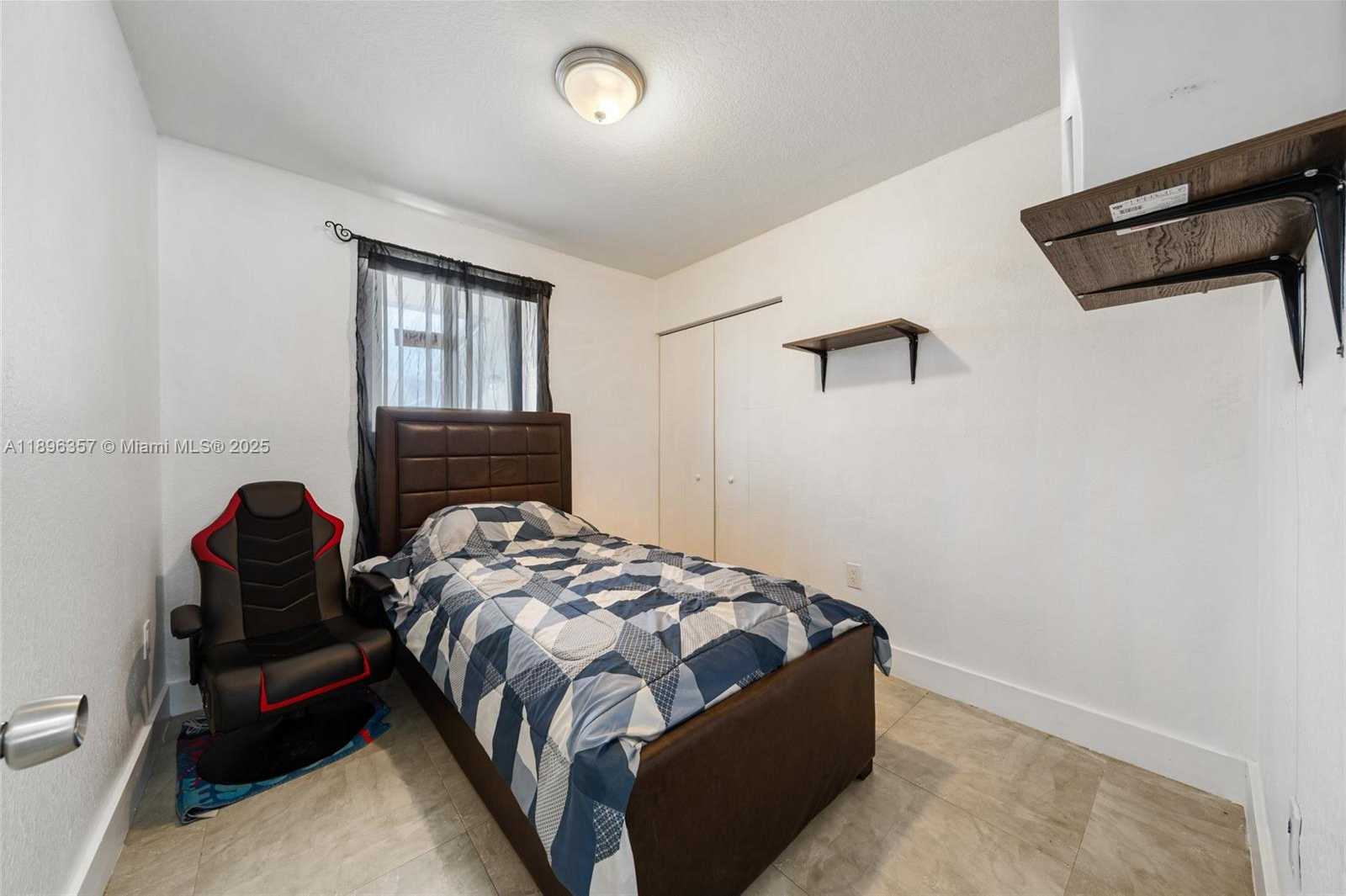 Small Image of 2100 NORTH WEST 154TH ST, Miami Gardens Number 15