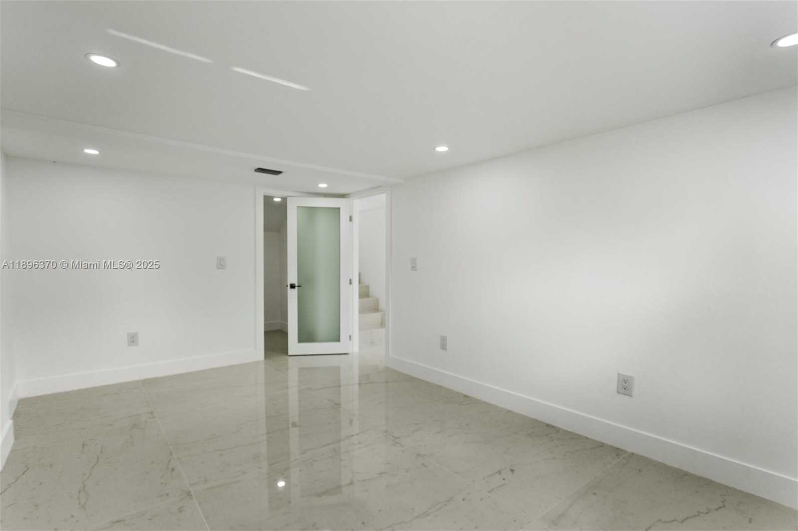 Small Image of 1140 NORTH WEST 193RD ST, Miami Gardens Number 11