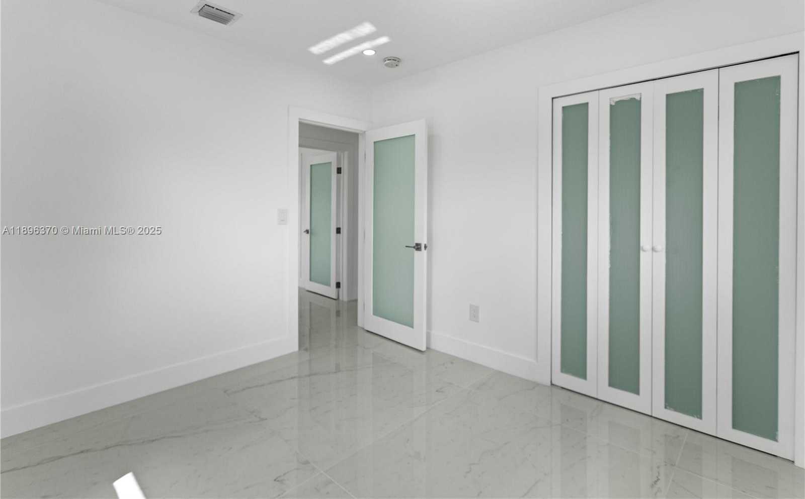 Small Image of 1140 NORTH WEST 193RD ST, Miami Gardens Number 17
