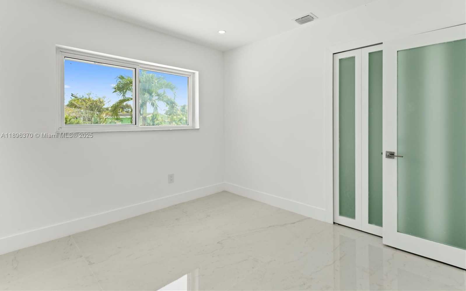Small Image of 1140 NORTH WEST 193RD ST, Miami Gardens Number 28