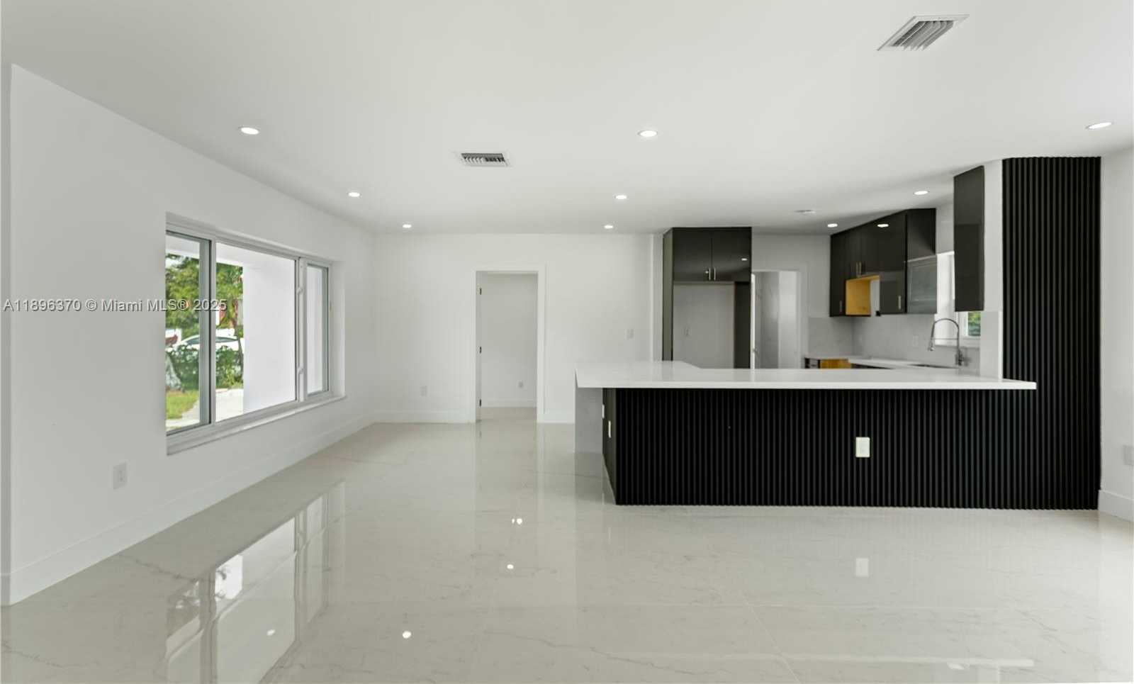 Small Image of 1140 NORTH WEST 193RD ST, Miami Gardens Number 47