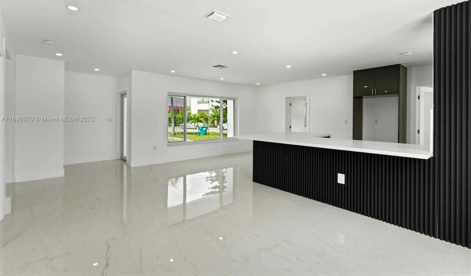 Small Image of 1140 NORTH WEST 193RD ST, Miami Gardens Number 48