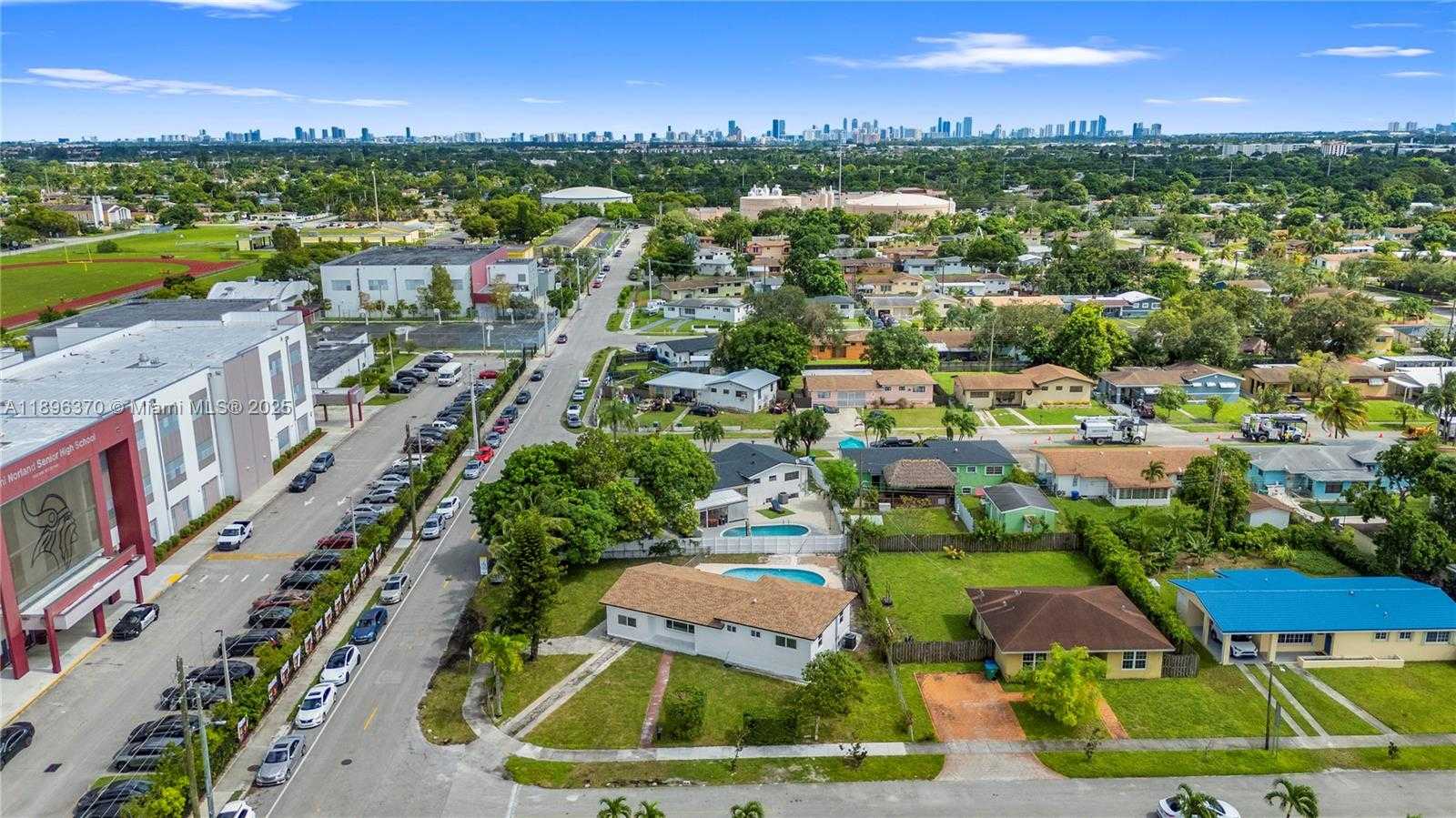 Small Image of 1140 NORTH WEST 193RD ST, Miami Gardens Number 54