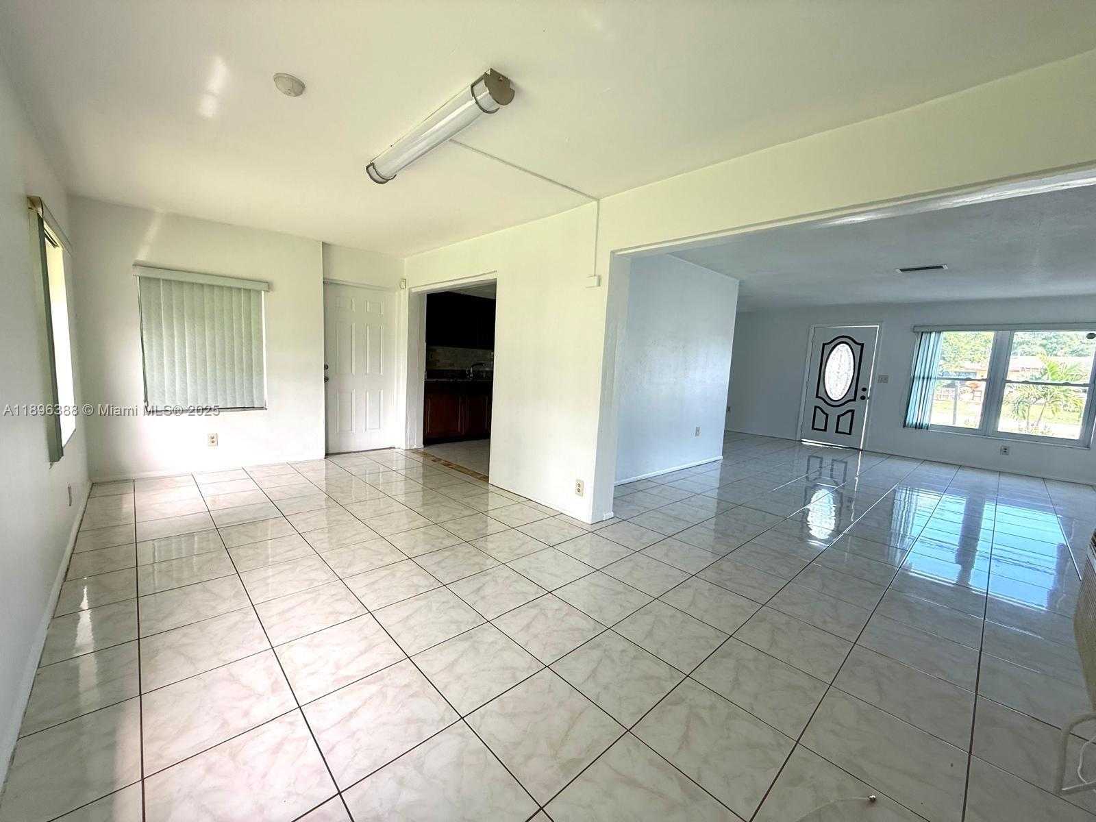 Small Image of 2161 NORTH WEST 73RD AVE, Sunrise Number 14