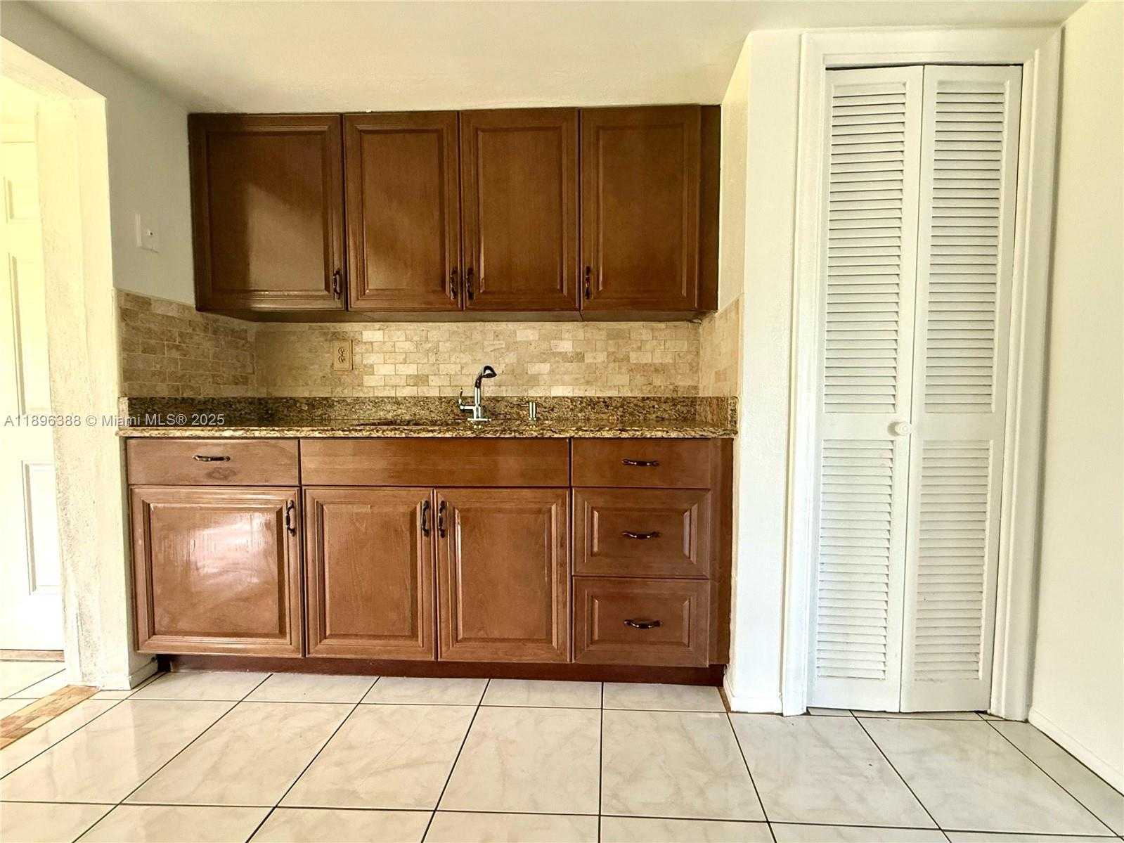 Small Image of 2161 NORTH WEST 73RD AVE, Sunrise Number 16