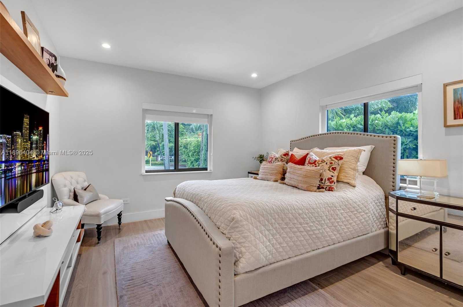 Small Image of 6235 ALTON RD, Miami Beach Number 21