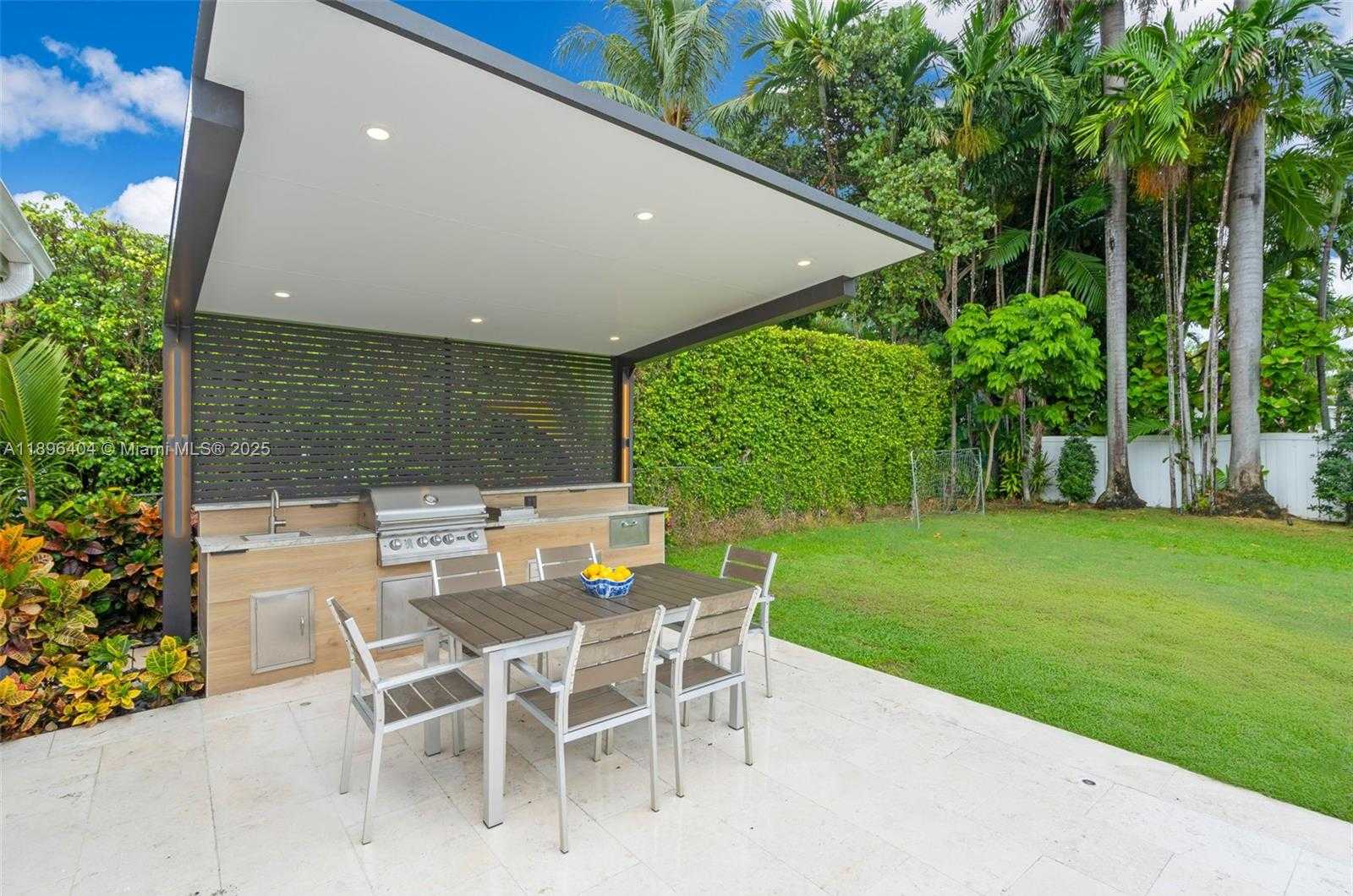Small Image of 6235 ALTON RD, Miami Beach Number 27