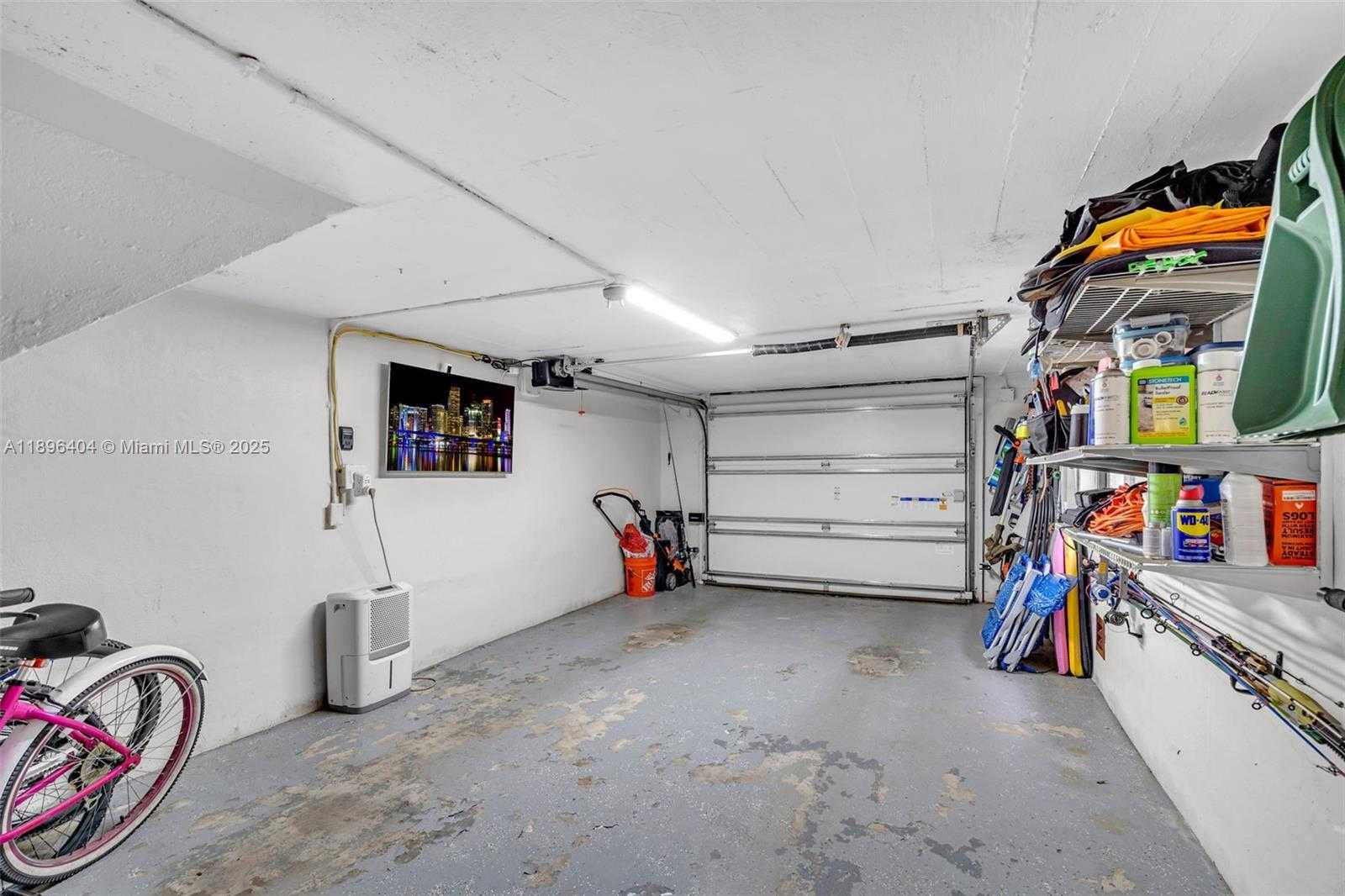 Small Image of 6235 ALTON RD, Miami Beach Number 33