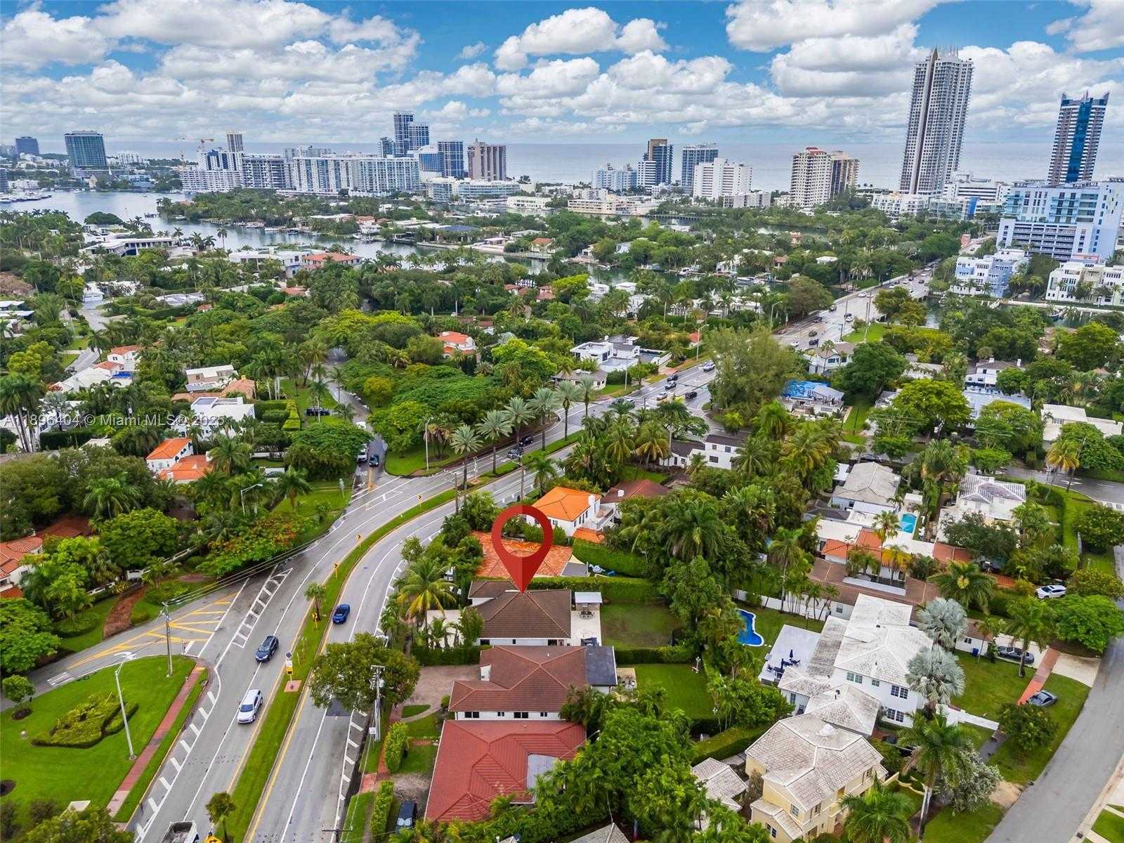 Small Image of 6235 ALTON RD, Miami Beach Number 36