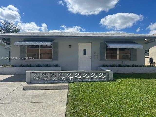 Small Image of 4804 NORTH WEST 50TH CT, Tamarac Number 12