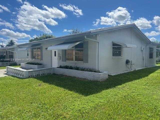 Small Image of 4804 NORTH WEST 50TH CT, Tamarac Number 15