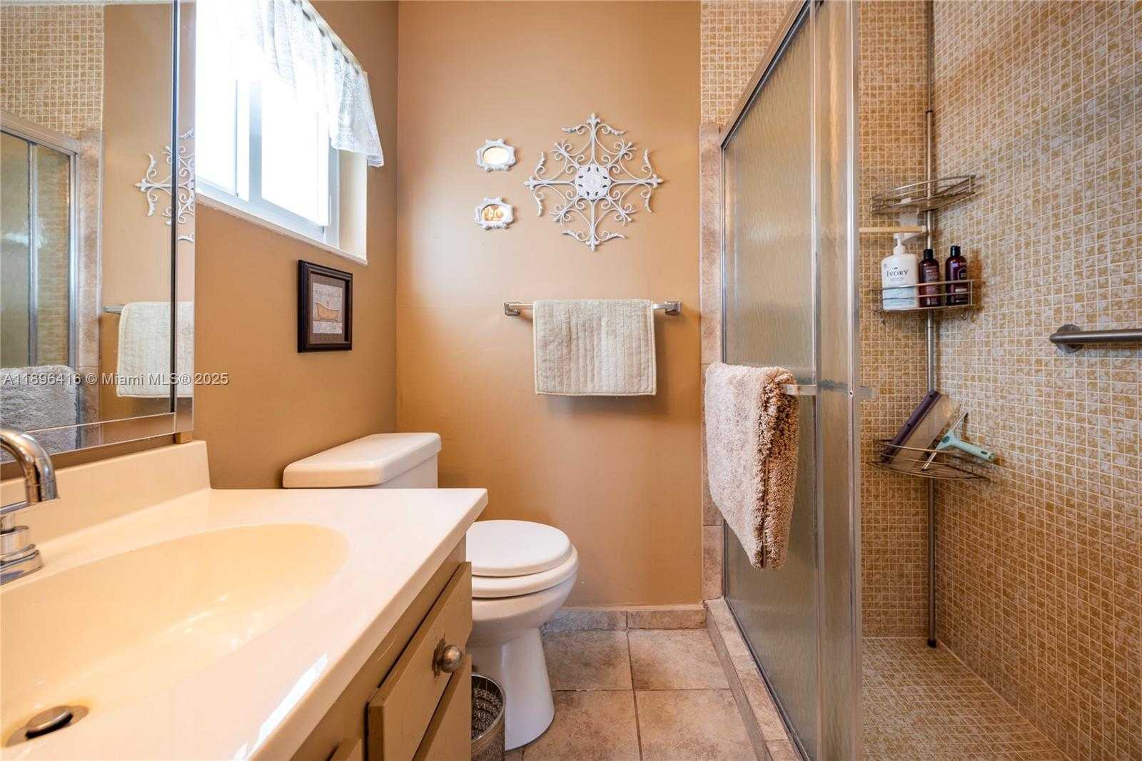 Small Image of 8544 NORTH CAMPANELLI BLVD, Plantation Number 21