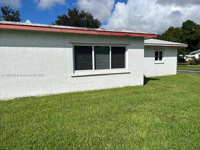 Small Image of 8544 NORTH CAMPANELLI BLVD, Plantation Number 25