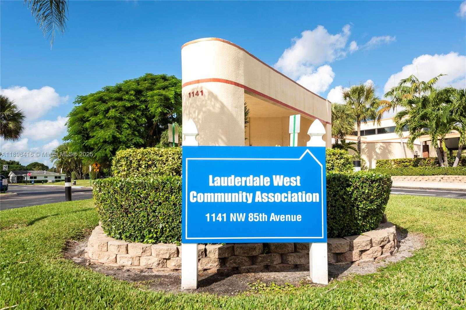 Small Image of 8544 NORTH CAMPANELLI BLVD, Plantation Number 28