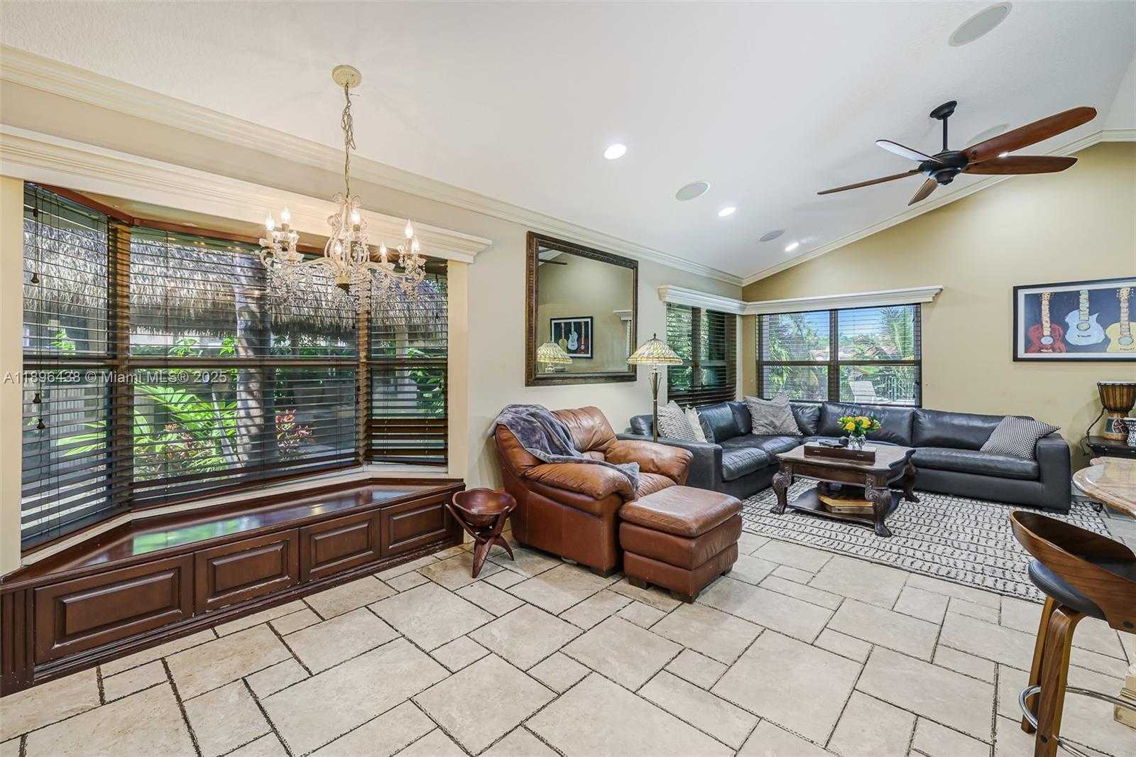 Small Image of 10101 SOUTH WEST 5TH ST, Plantation Number 21