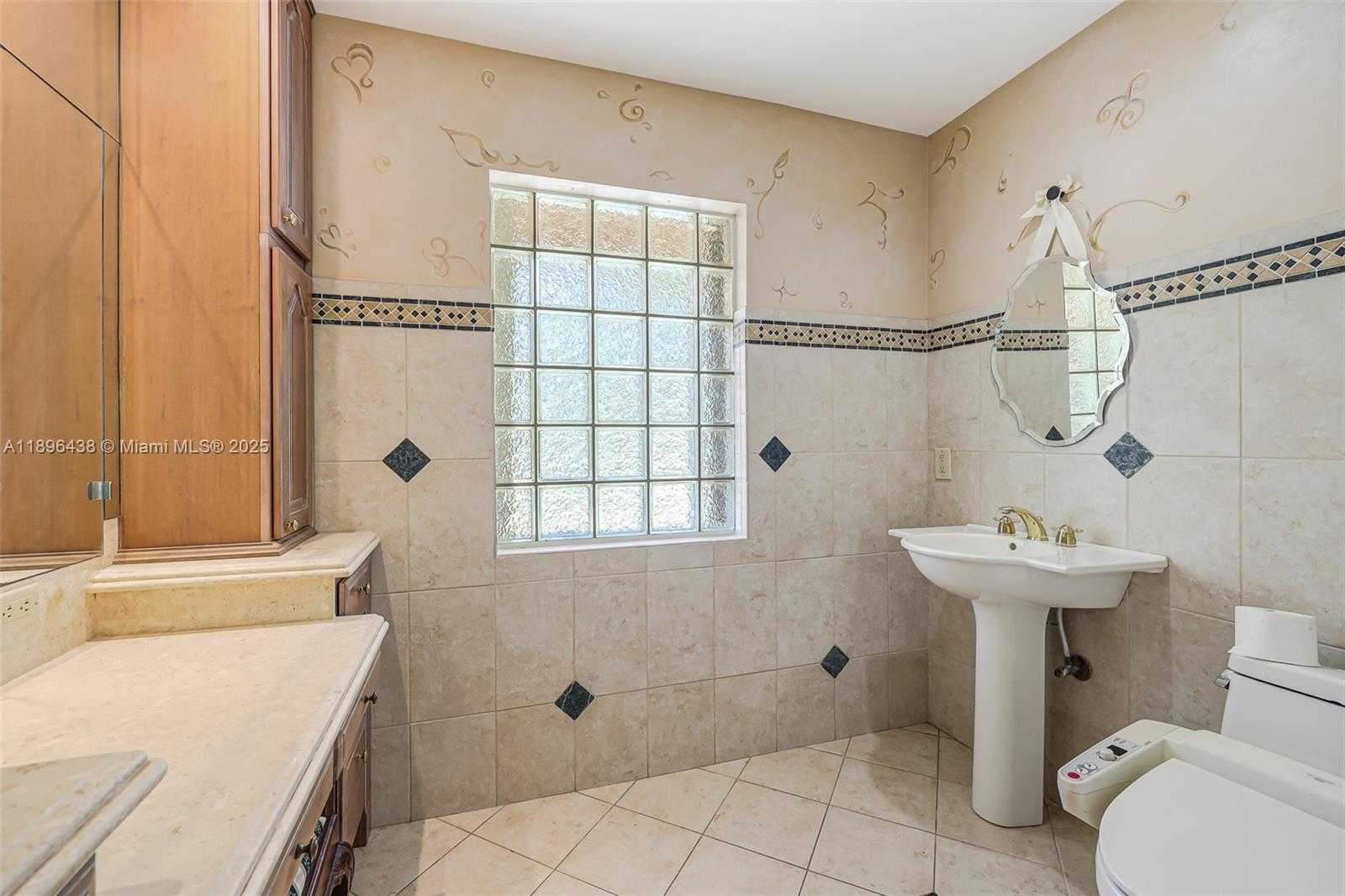 Small Image of 10101 SOUTH WEST 5TH ST, Plantation Number 37