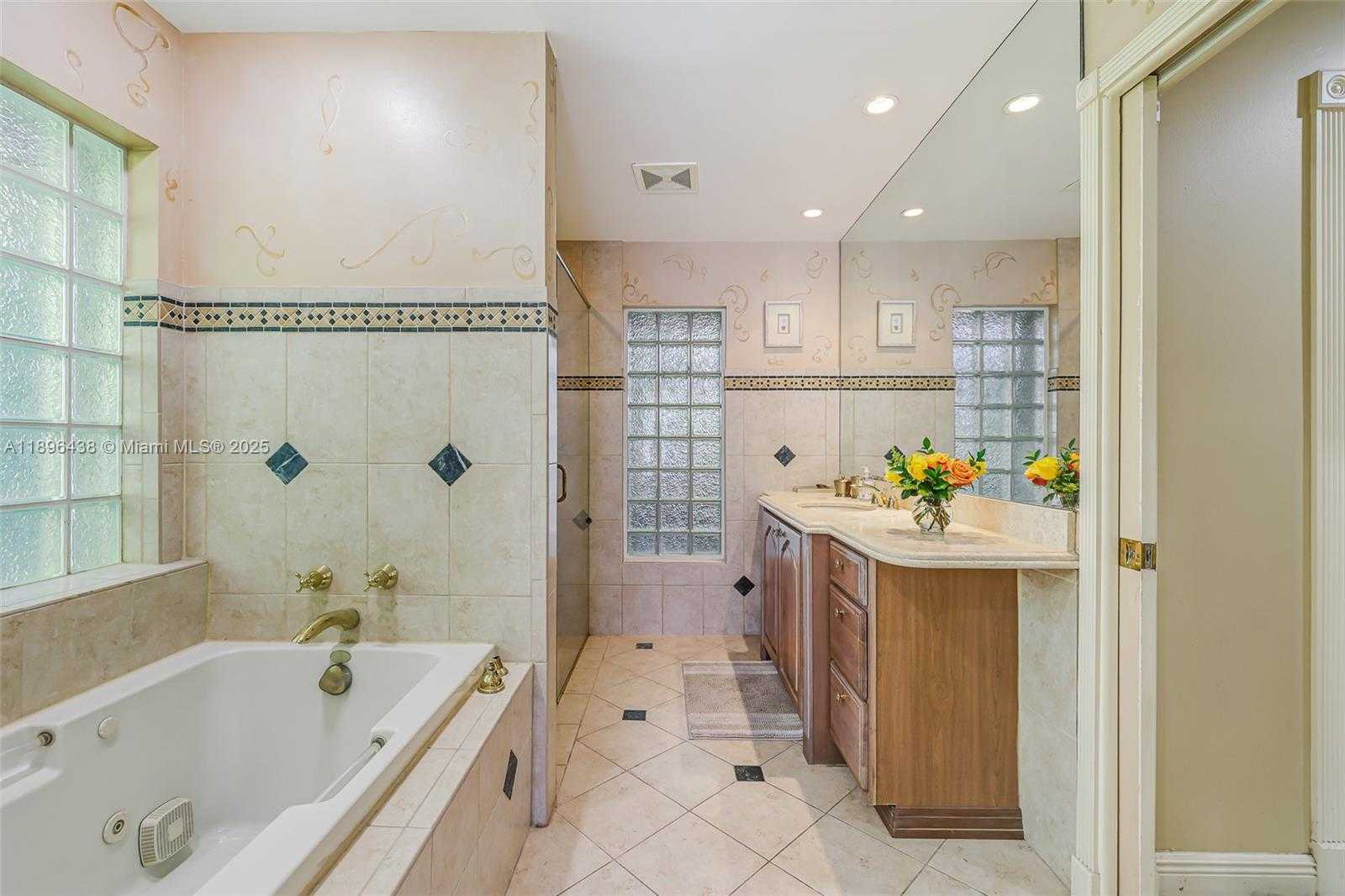 Small Image of 10101 SOUTH WEST 5TH ST, Plantation Number 38