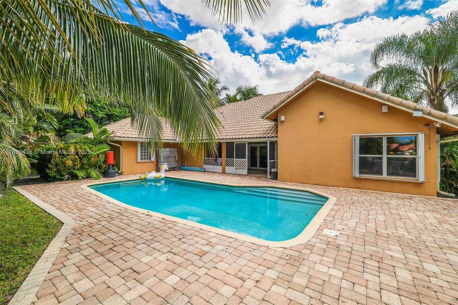 Small Image of 10101 SOUTH WEST 5TH ST, Plantation Number 57