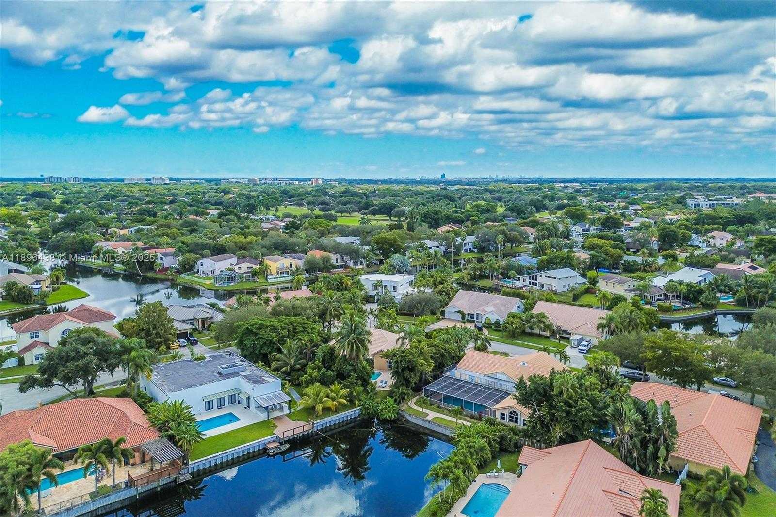 Small Image of 10101 SOUTH WEST 5TH ST, Plantation Number 68