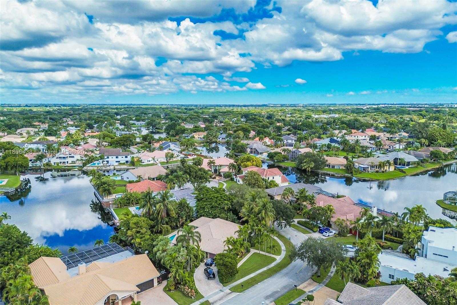 Small Image of 10101 SOUTH WEST 5TH ST, Plantation Number 72