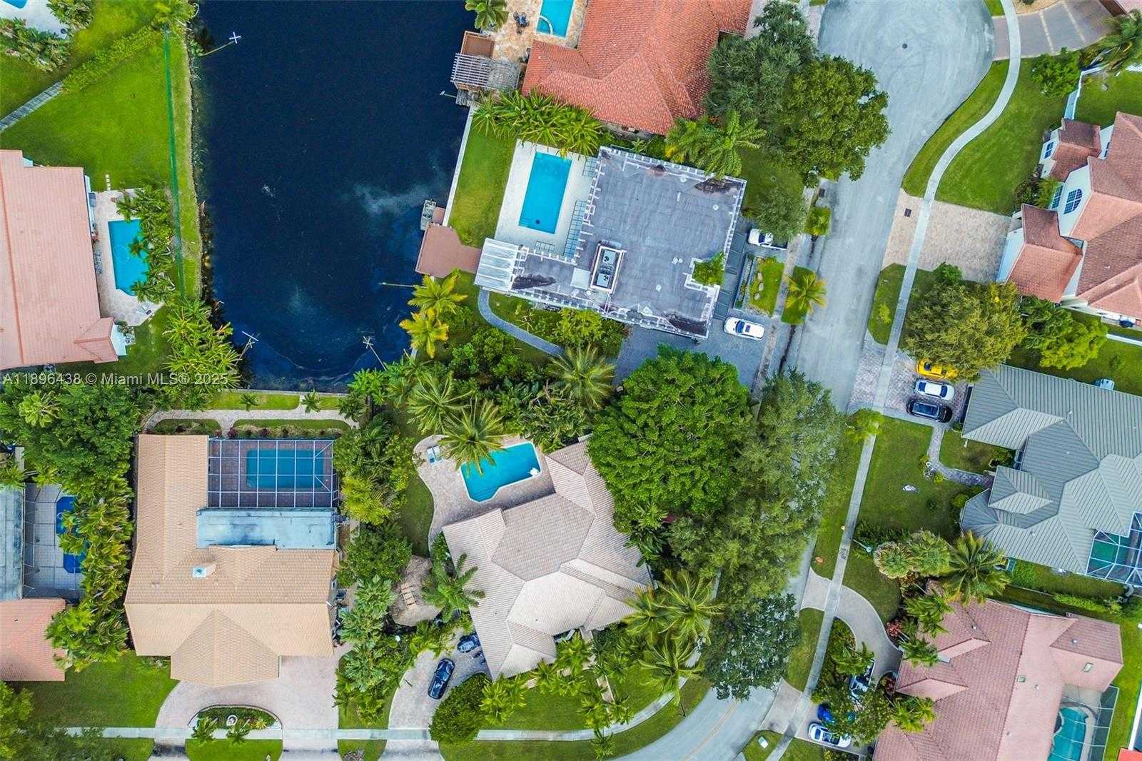 Small Image of 10101 SOUTH WEST 5TH ST, Plantation Number 77