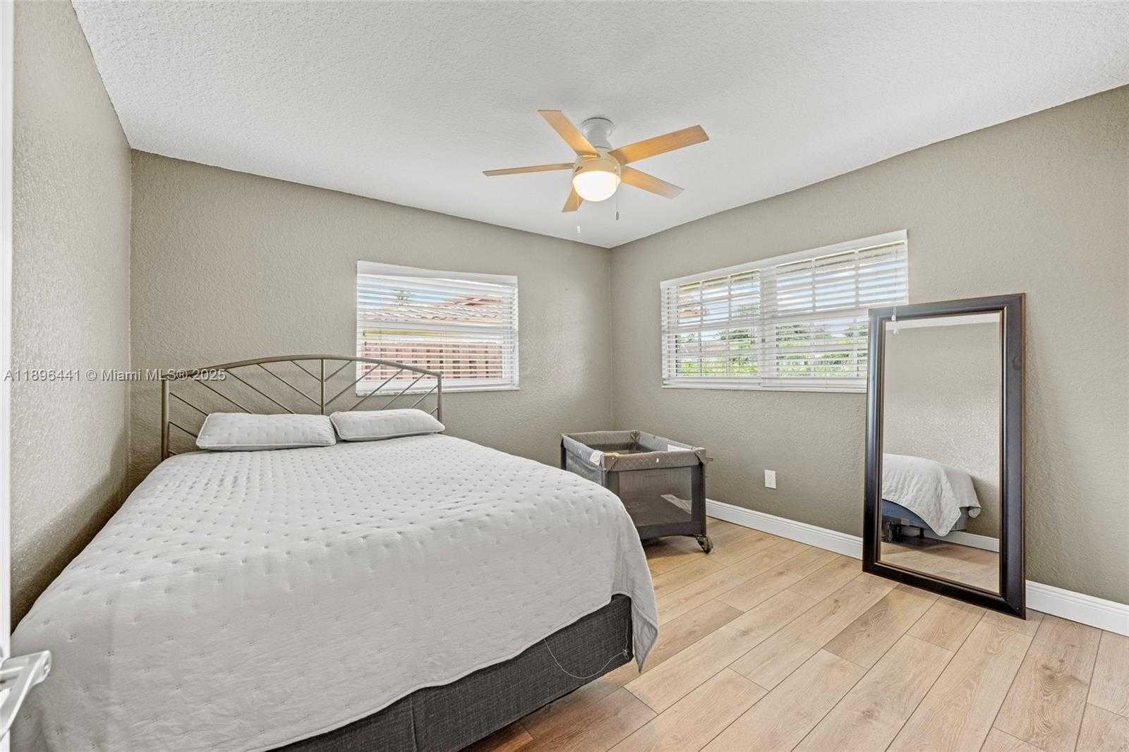 Small Image of 835 WEST PLANTATION CIR, Plantation Number 15