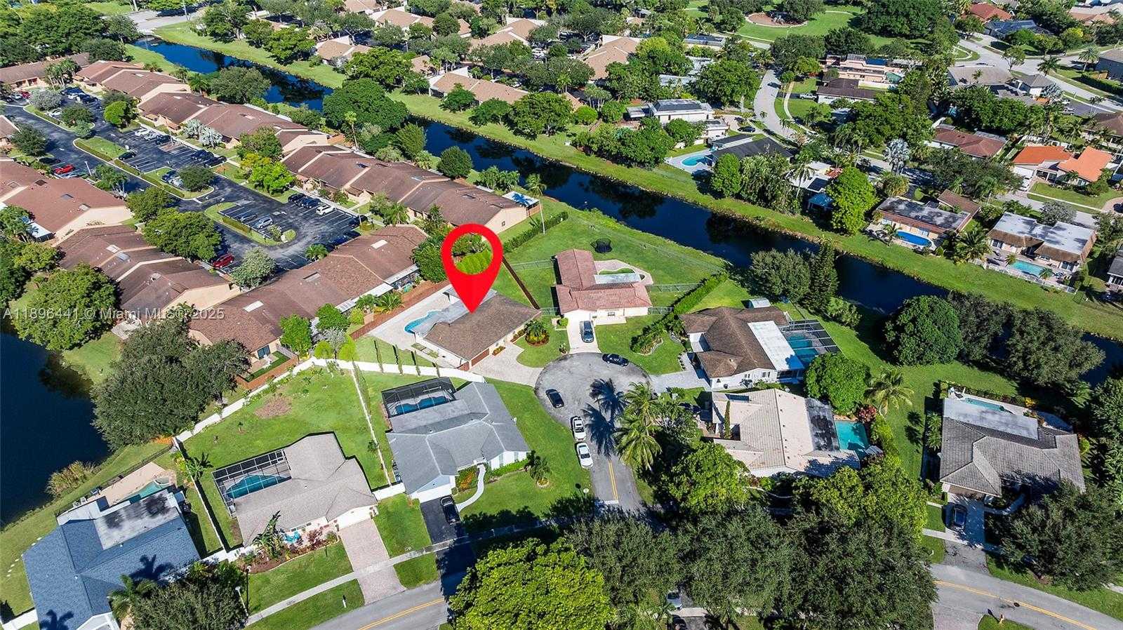 Small Image of 835 WEST PLANTATION CIR, Plantation Number 47