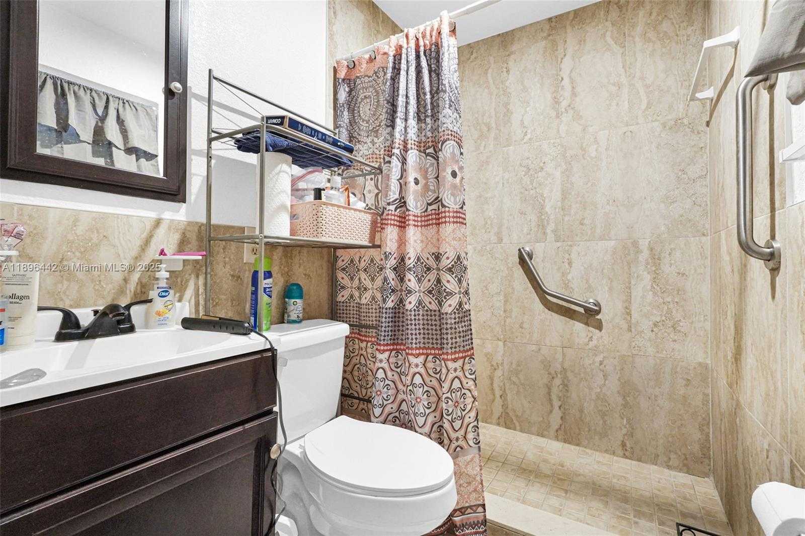 Small Image of 5424 MAYO ST, Hollywood Number 29