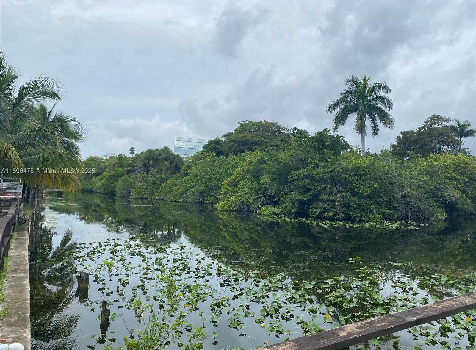 Small Image of 877 NORTH EAST 63RD ST, Fort Lauderdale Number 12