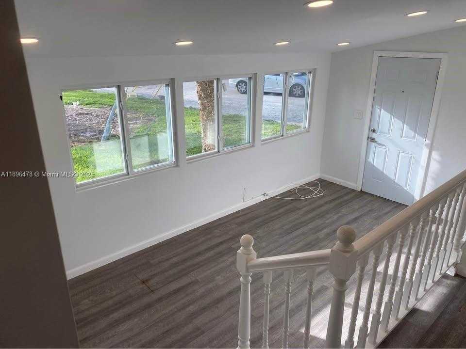 Small Image of 877 NORTH EAST 63RD ST, Fort Lauderdale Number 2