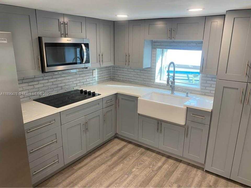 Small Image of 877 NORTH EAST 63RD ST, Fort Lauderdale Number 8