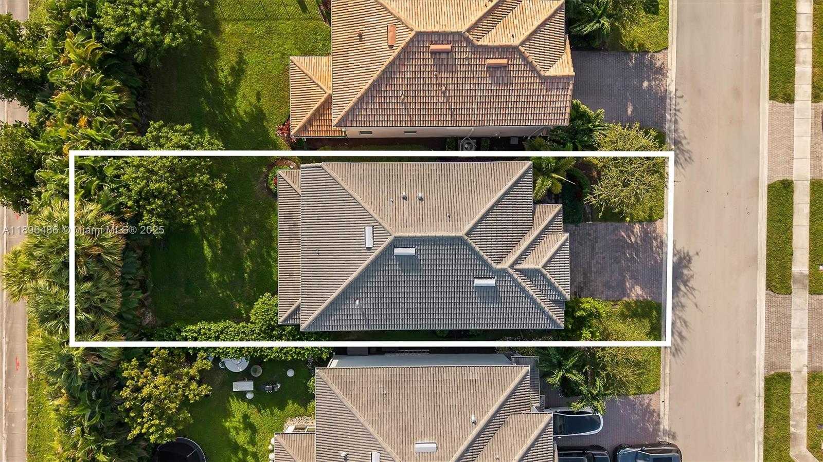 Small Image of 4434 FICUS ST, Hollywood Number 47