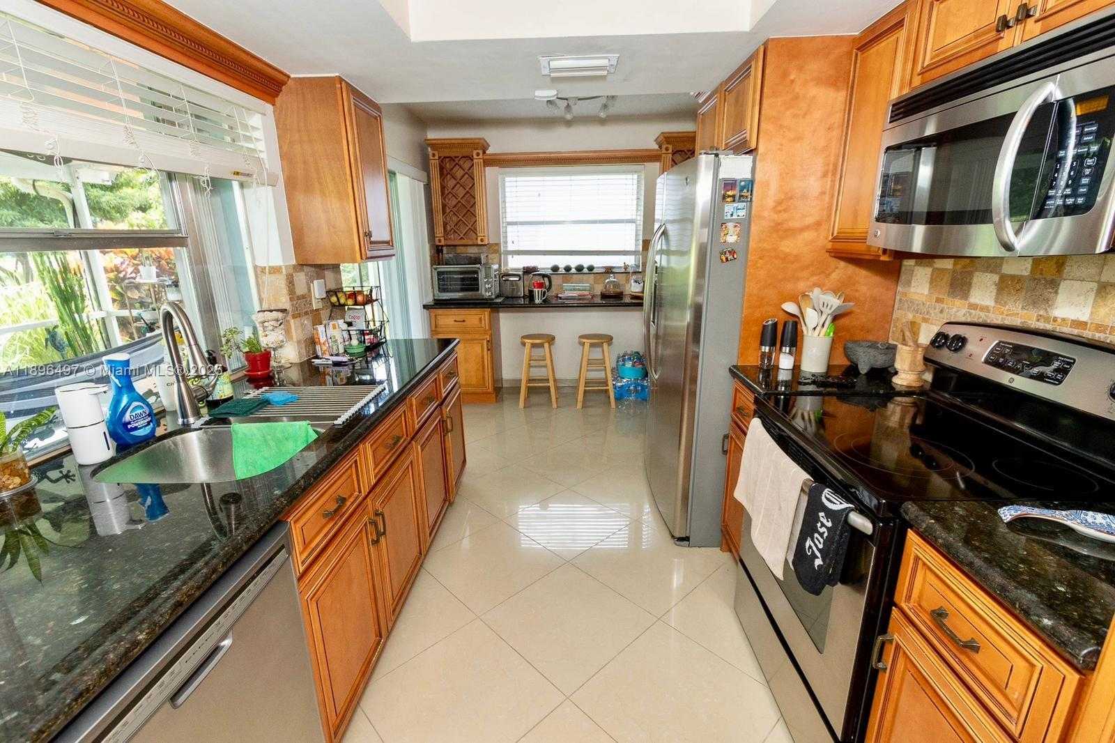 Small Image of 4518 NORTH WEST 45TH CT, Tamarac Number 23