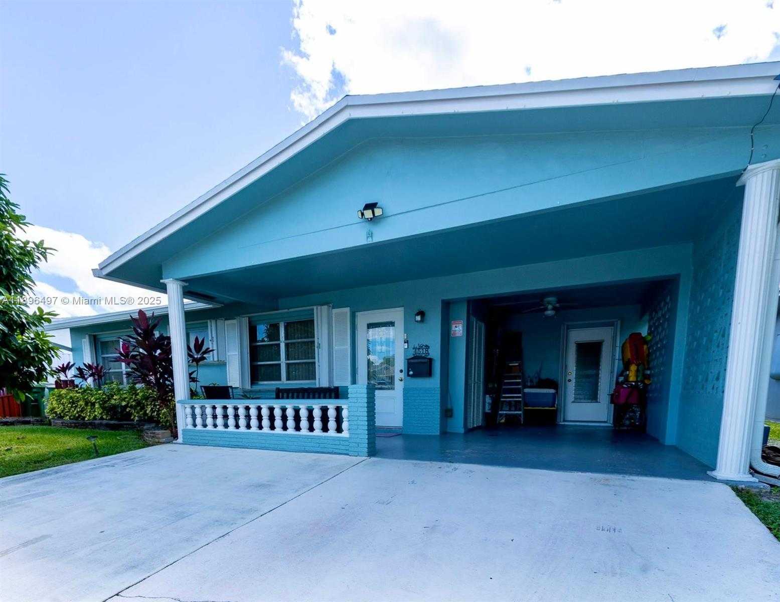 Small Image of 4518 NORTH WEST 45TH CT, Tamarac Number 3