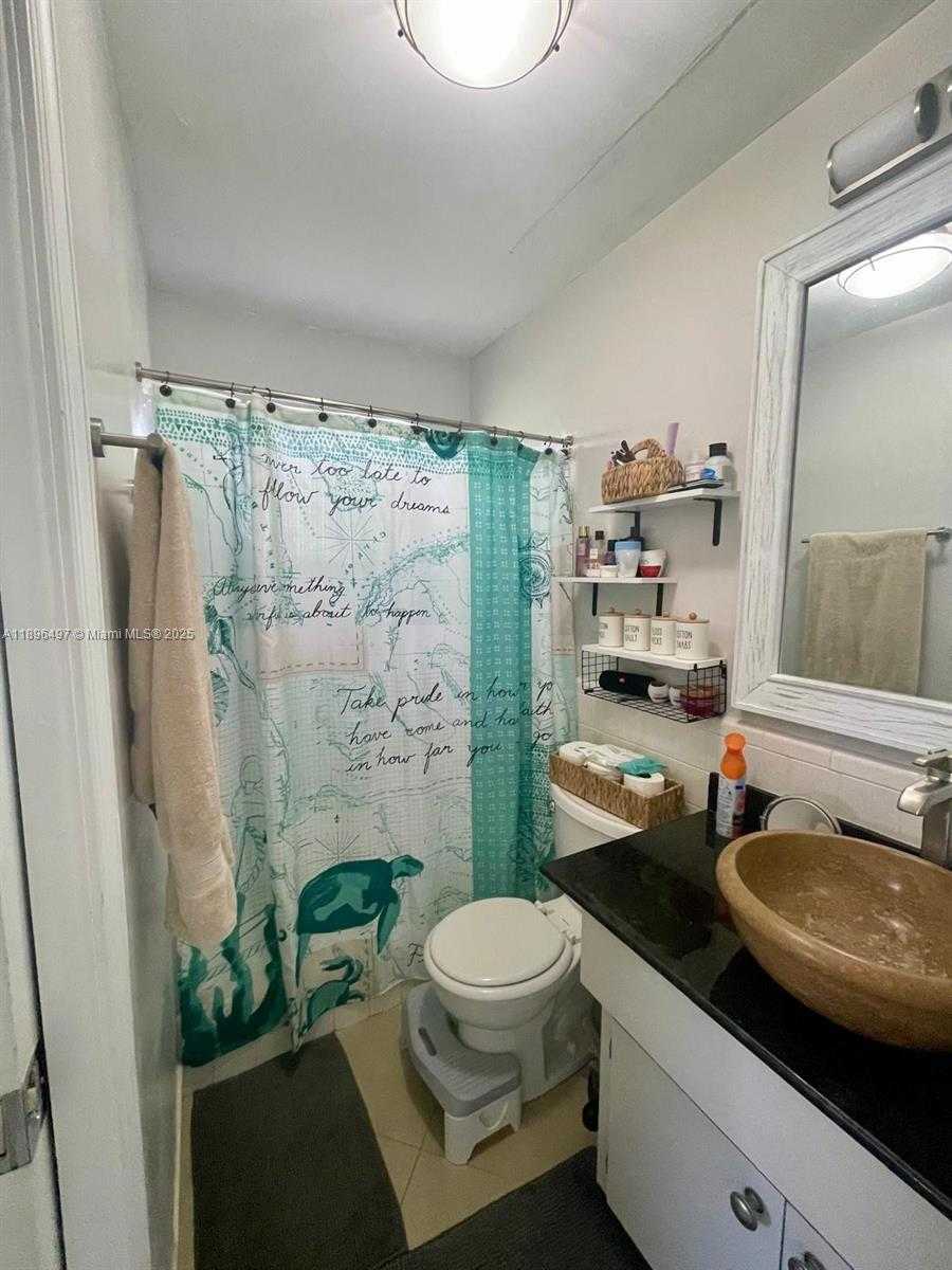 Small Image of 4518 NORTH WEST 45TH CT, Tamarac Number 33