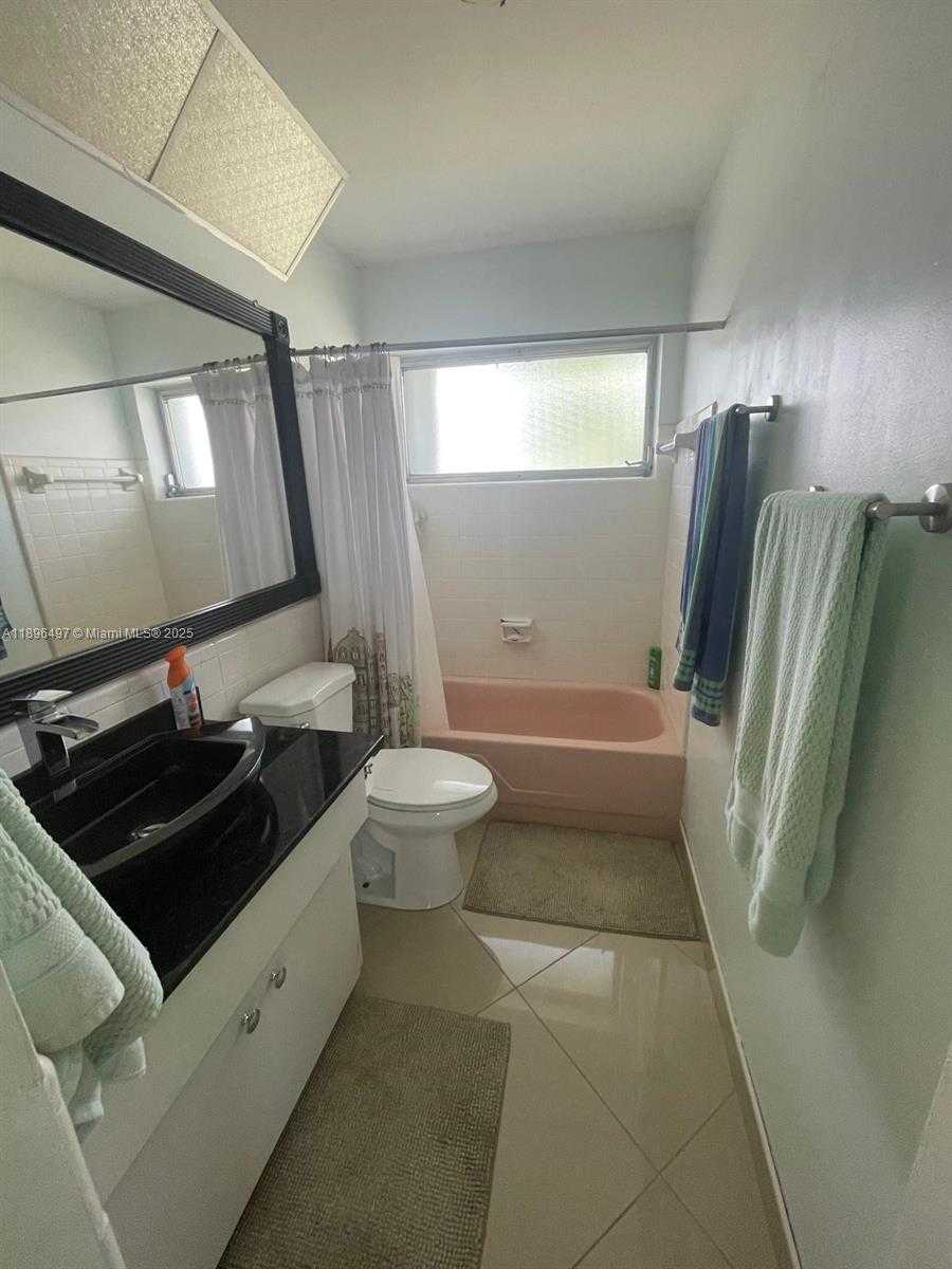 Small Image of 4518 NORTH WEST 45TH CT, Tamarac Number 35