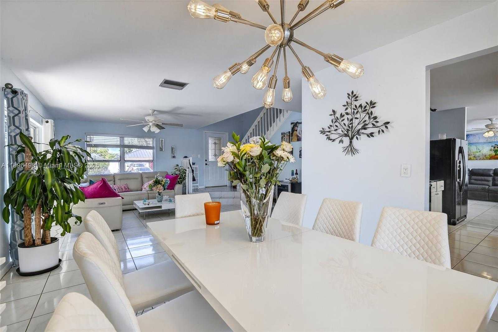 Small Image of 9710 SOUTH WEST 9TH CT, Pembroke Pines Number 11