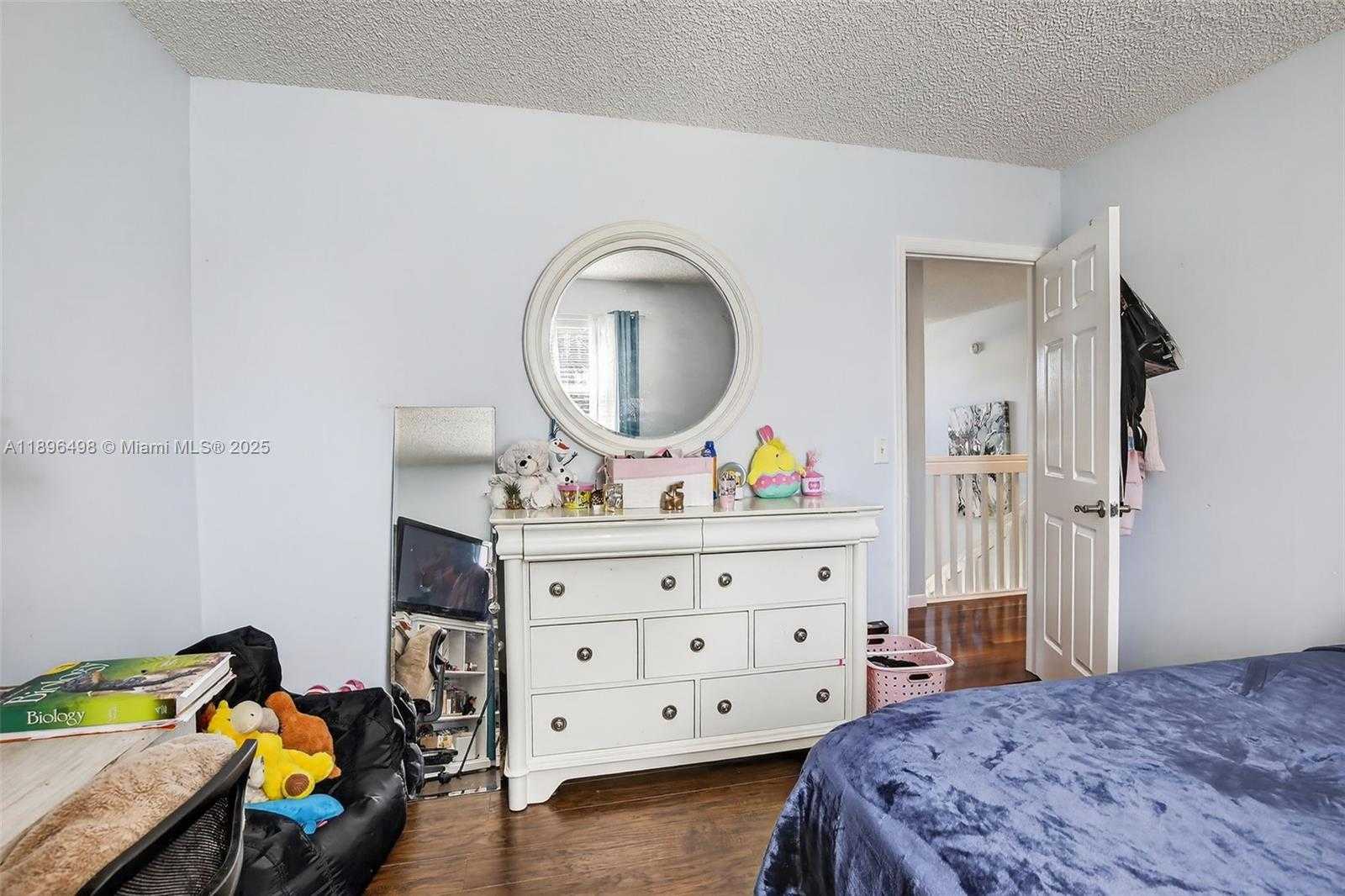 Small Image of 9710 SOUTH WEST 9TH CT, Pembroke Pines Number 28