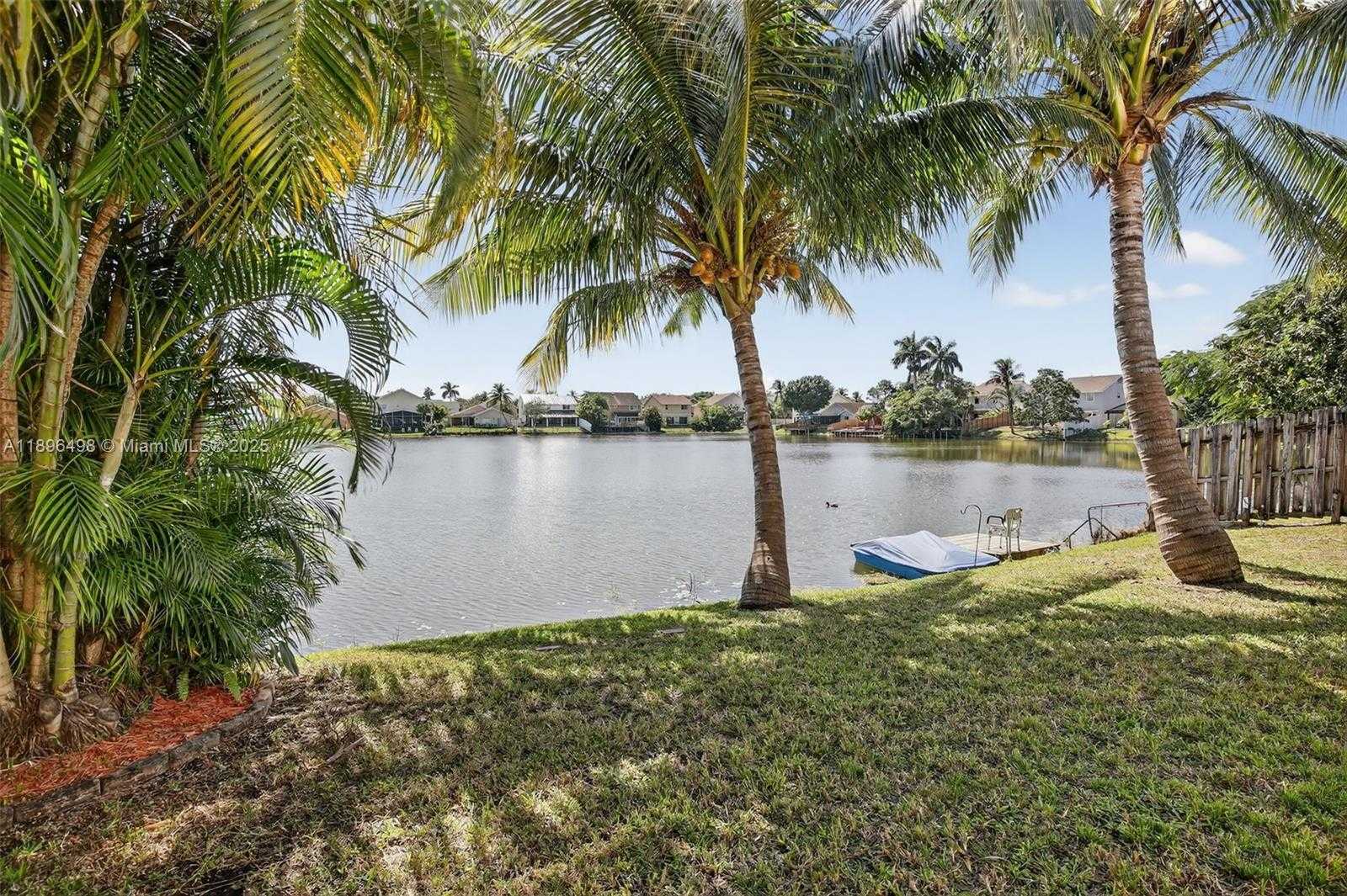 Small Image of 9710 SOUTH WEST 9TH CT, Pembroke Pines Number 39