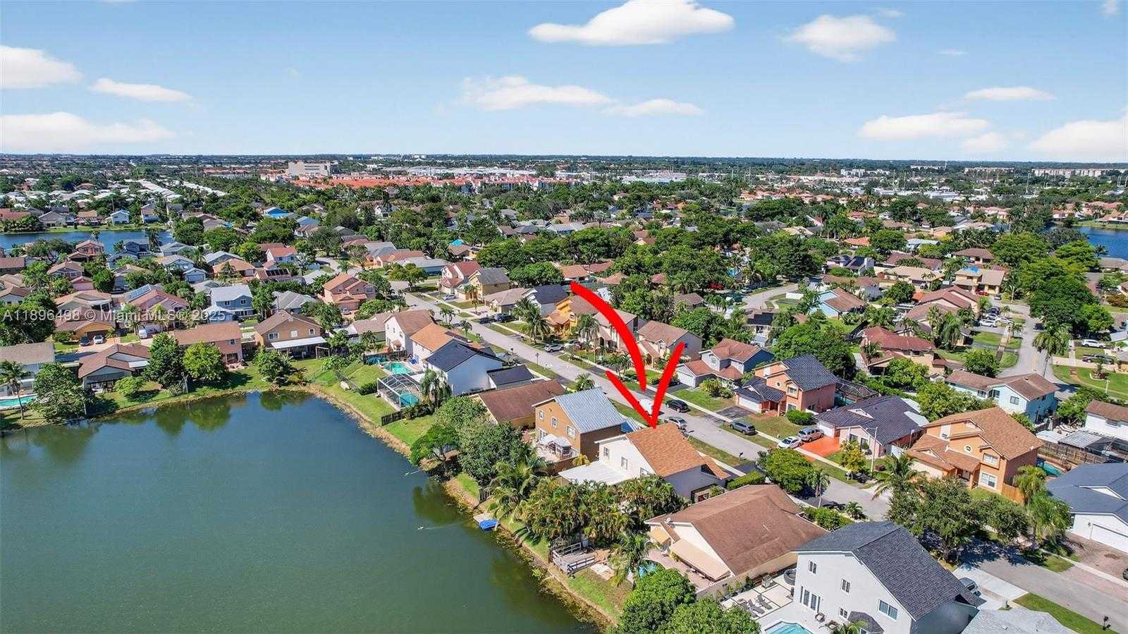 Small Image of 9710 SOUTH WEST 9TH CT, Pembroke Pines Number 45