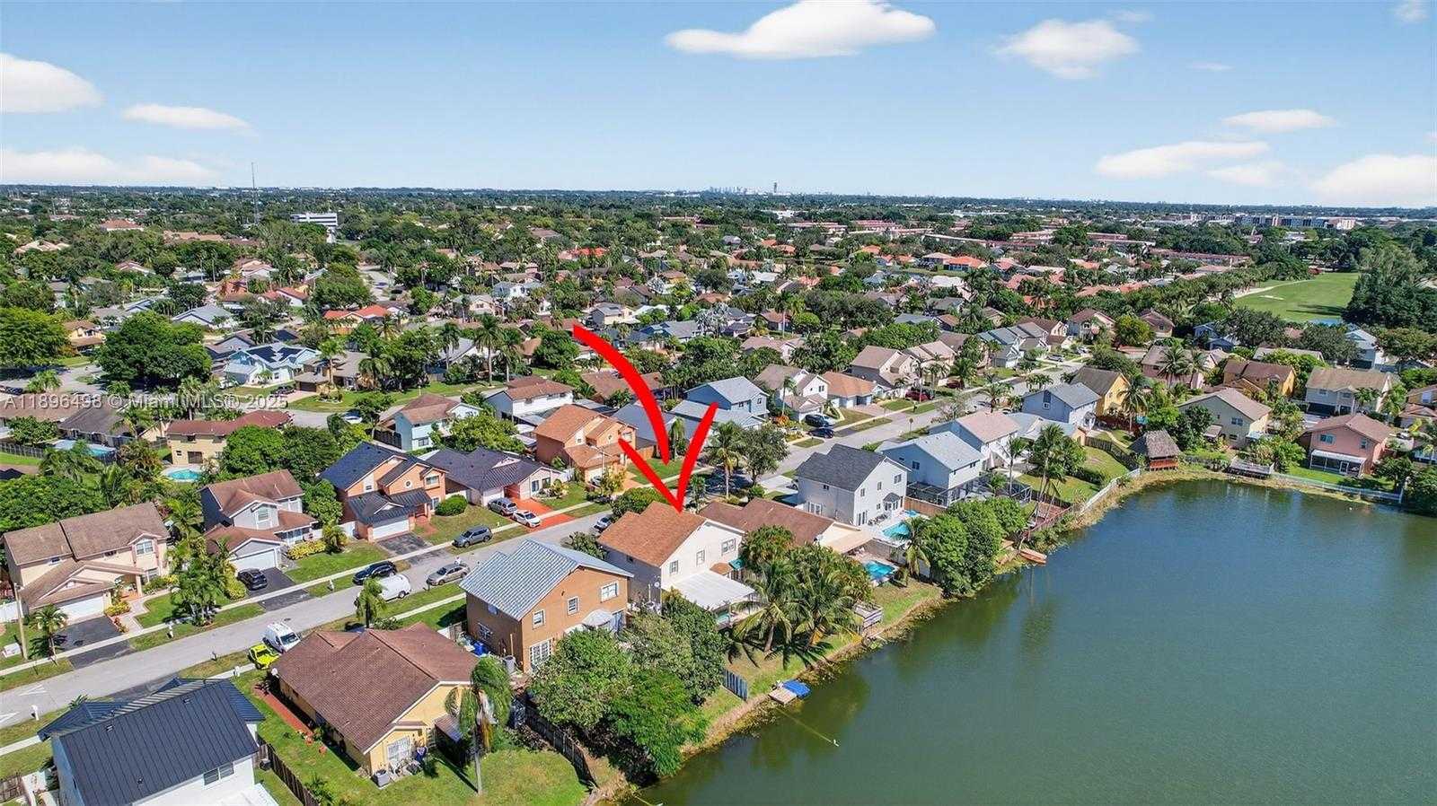 Small Image of 9710 SOUTH WEST 9TH CT, Pembroke Pines Number 47