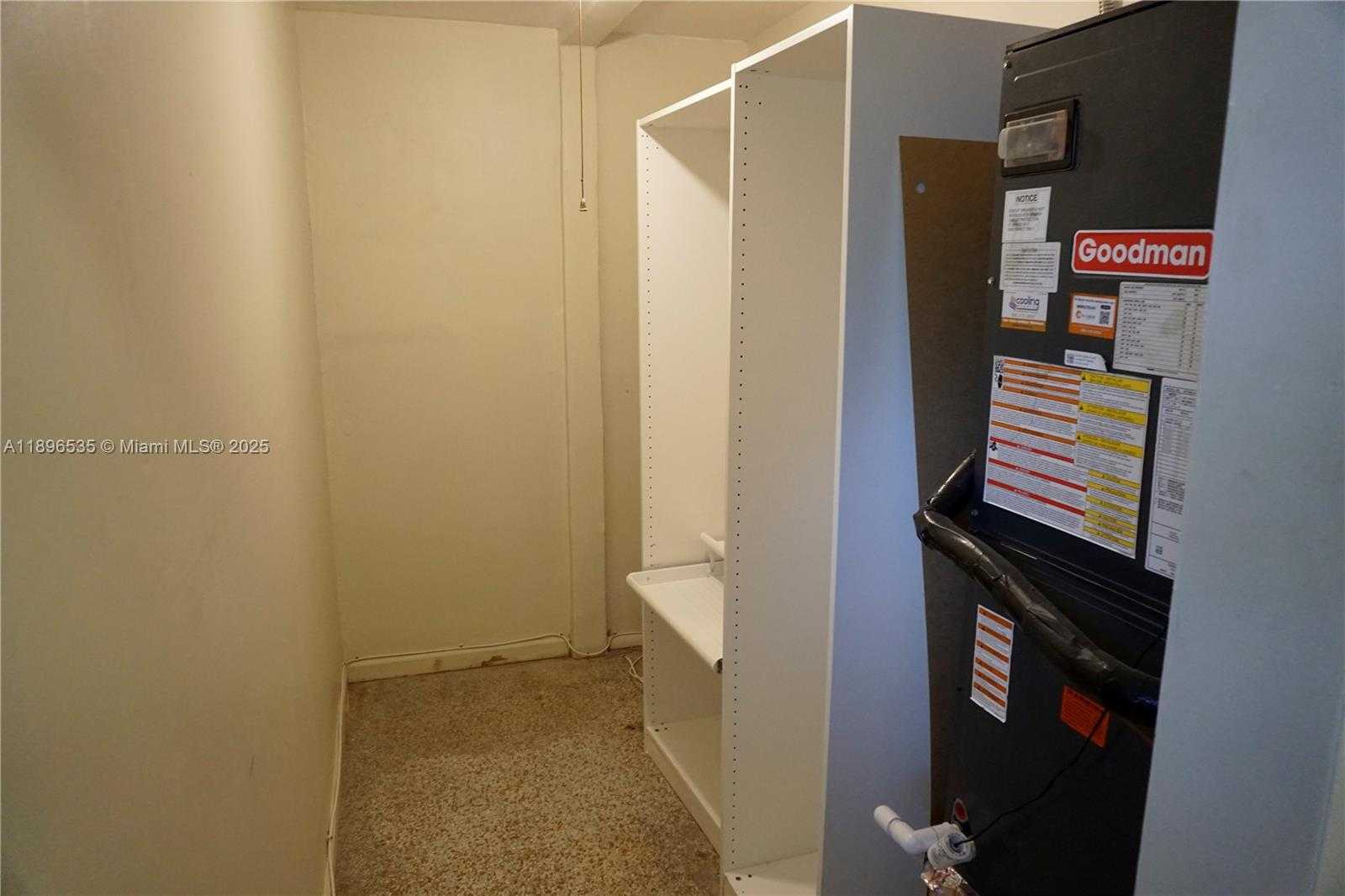 Small Image of 6200 FLETCHER ST, Hollywood Number 21