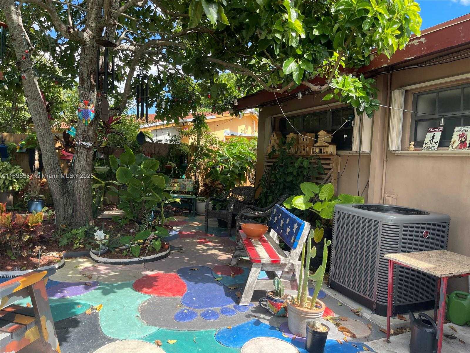 Small Image of 1961 36 AVENUE, Fort Lauderdale Number 33