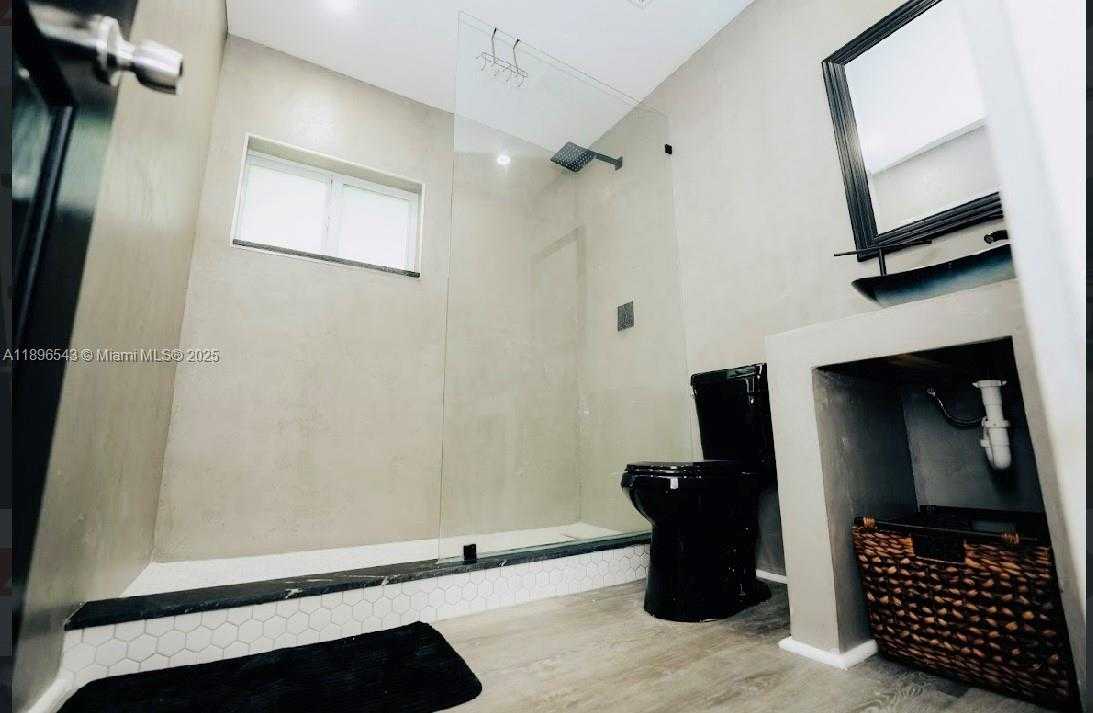 Small Image of 867 NORTH WEST 4TH AVE, Homestead Number 10